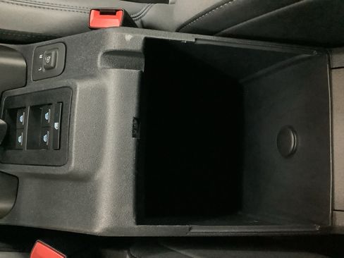 Used 2023 Ford Bronco Black Diamond AWD/4WD image 19
