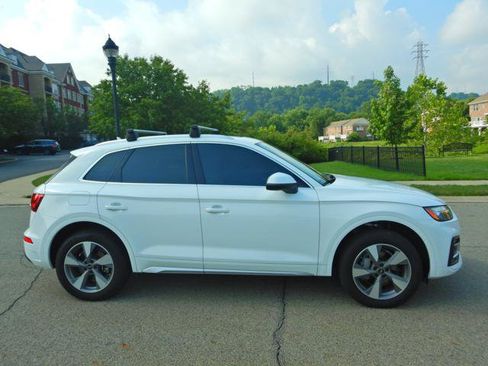 Used 2023 Audi Q5 2.0T Premium w/ Convenience Package AWD/4WD image 10
