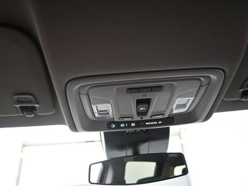 Used 2025 Chevrolet Silverado 1500 LT w/ Safety Package AWD/4WD image 12