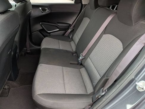 Used 2021 Kia Soul S FWD image 25