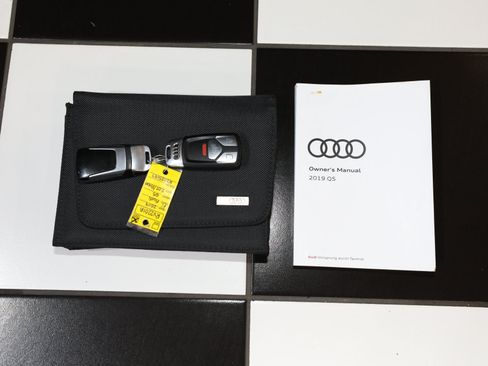 Used 2019 Audi Q5 2.0T Premium w/ Convenience Package AWD/4WD image 66
