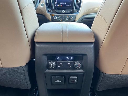 Used 2023 Chevrolet Traverse Premier w/ LPO, Floor Liner Package FWD image 21