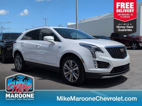 Used 2025 Cadillac XT5 Premium Luxury w/ Technology Package AWD/4WD image 1