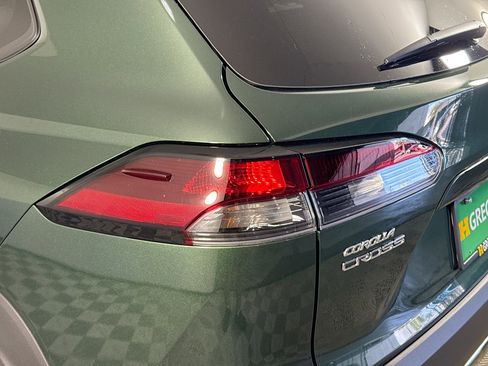 Used 2026 Toyota Corolla Cross LE image 36