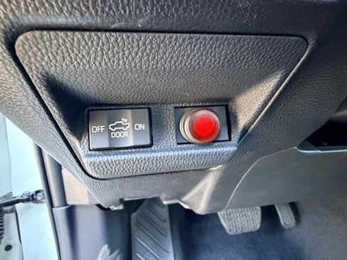 New 2025 Toyota Tacoma SR image 29