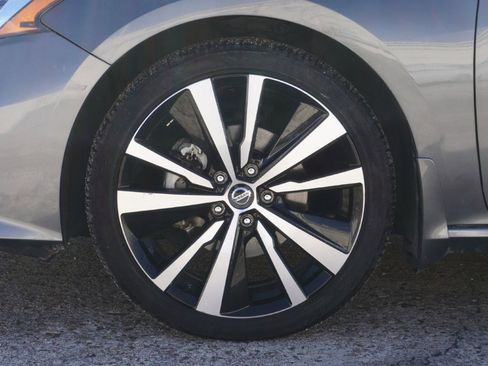 Used 2021 Nissan Altima 2.5 SR image 5