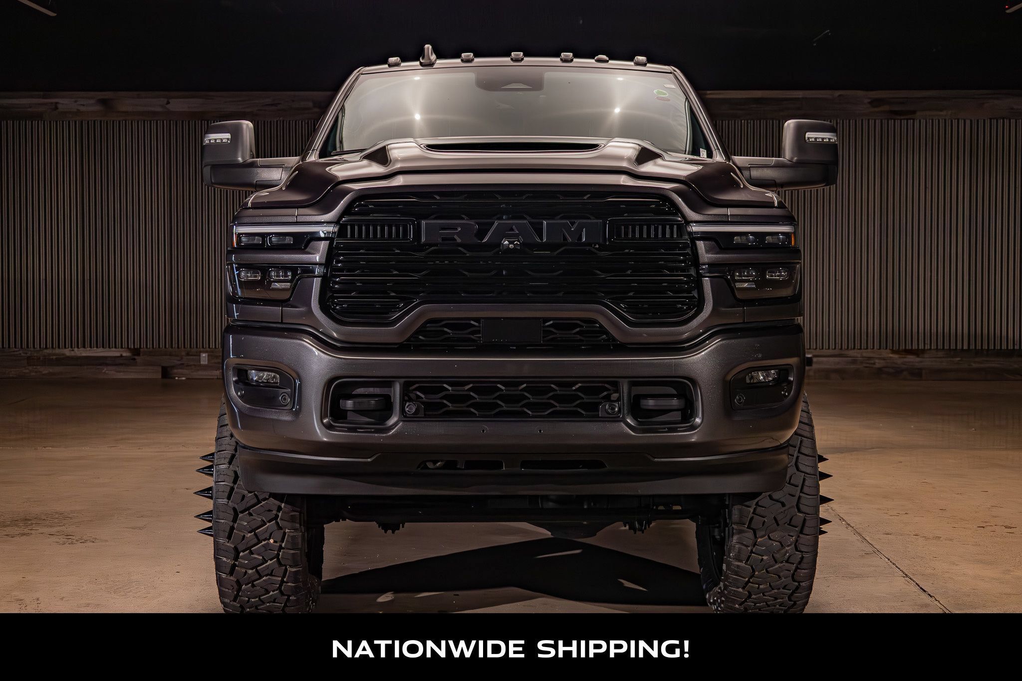 Used 2025 RAM 3500 Laramie AWD/4WD image 4