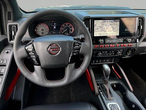 New 2026 Nissan Frontier PRO-4X w/ Pro Premium Package AWD/4WD image 9