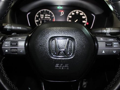 Used 2025 Honda Civic Sport image 17