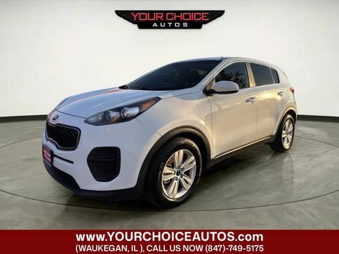 Used 2017 Kia Sportage LX FWD image 3