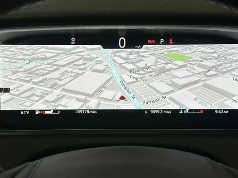 Used 2025 Land Rover Range Rover Velar Dynamic SE image 25