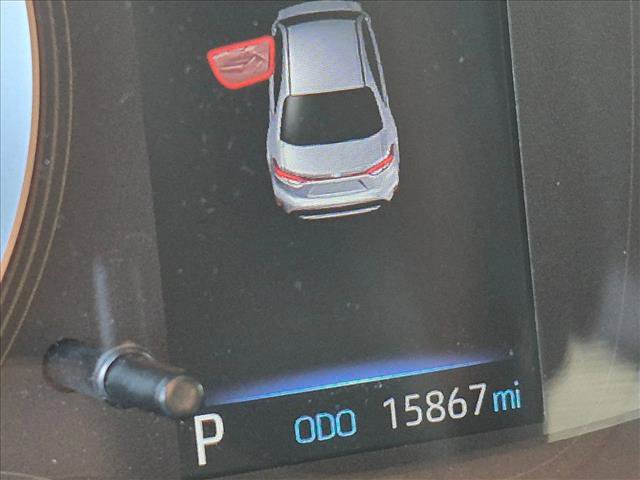 Used 2022 Toyota Corolla SE FWD image 10