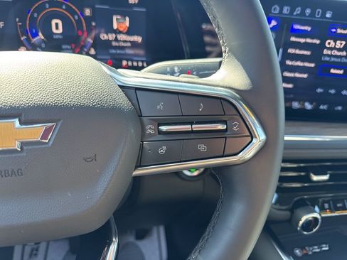 Used 2025 Chevrolet Tahoe High Country image 13