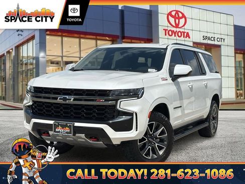 Used 2022 Chevrolet Suburban Z71 image 1