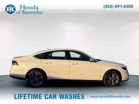 Certified 2024 Honda Accord EX image 9