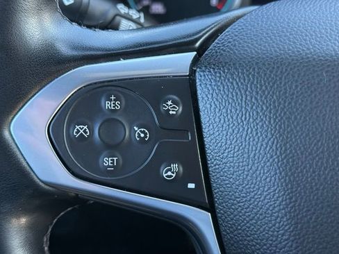 Used 2023 Chevrolet Traverse LT AWD/4WD image 21