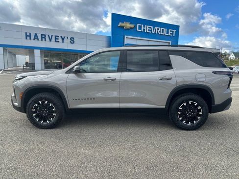 New 2026 Chevrolet Traverse Z71 image 3