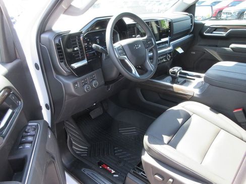 New 2026 Chevrolet Silverado 1500 LT Trail Boss AWD/4WD image 16