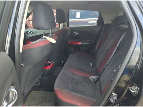 Used 2014 Nissan Juke SV w/ Navigation Package image 25