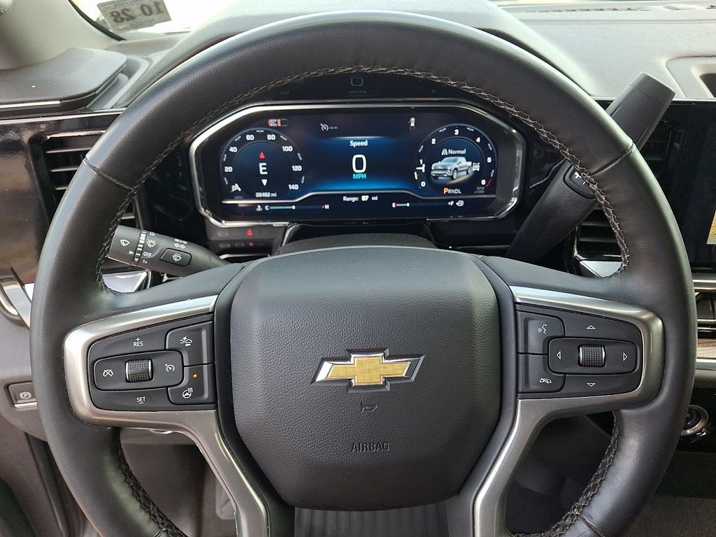 Certified 2024 Chevrolet Silverado 1500 LT AWD/4WD image 19