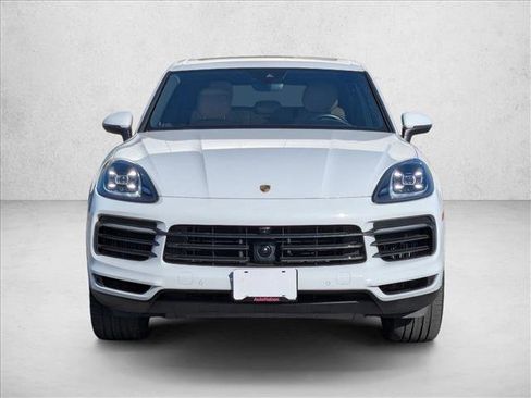 Used 2019 Porsche Cayenne image 2