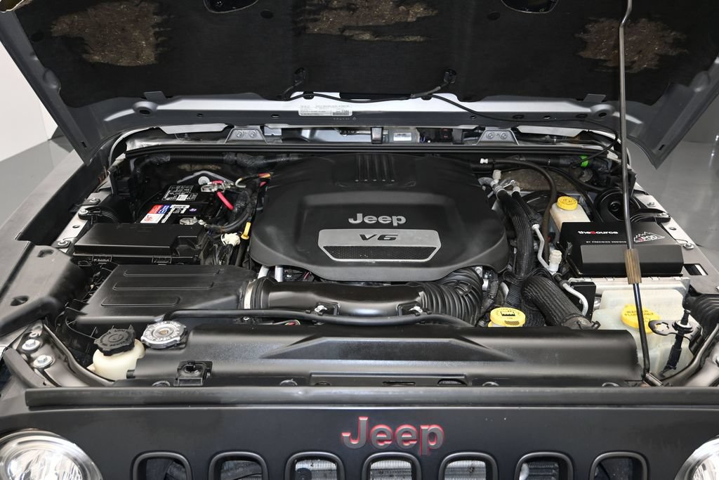 Used 2018 Jeep Wrangler Unlimited Rubicon AWD/4WD image 25
