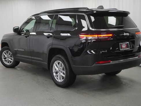 New 2026 Jeep Grand Cherokee L Laredo AWD/4WD image 13