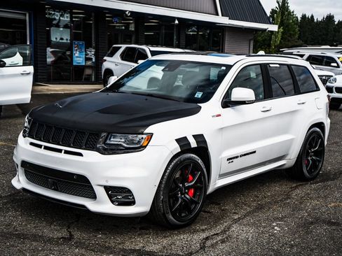 Used 2019 Jeep Grand Cherokee SRT AWD/4WD image 5