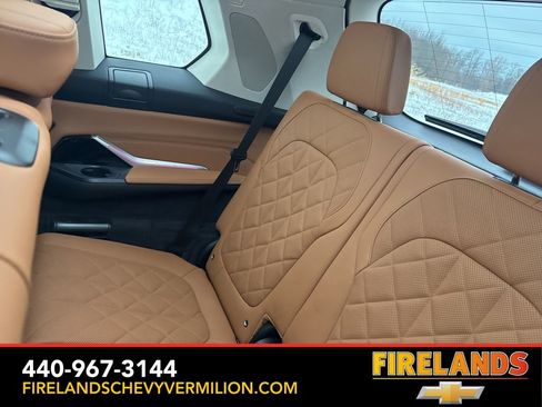 Used 2024 BMW X7 xDrive40i w/ Premium Package image 52