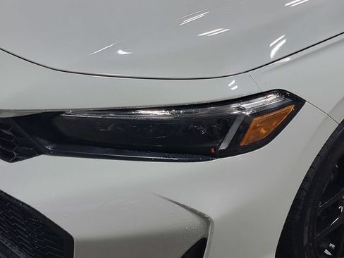 Certified 2026 Honda Civic Sport image 9