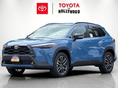 New 2026 Toyota Corolla Cross XLE FWD image 7