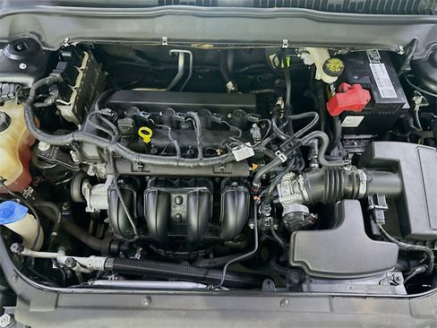 Used 2016 Ford Fusion SE image 30