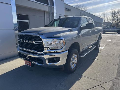 Used 2022 RAM 2500 Big Horn w/ Level A Equipment Group image 2
