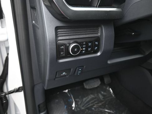 New 2026 Ford F250 Lariat w/ Chrome Package AWD/4WD image 13