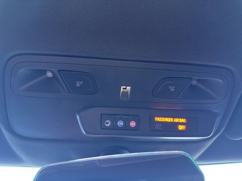 Used 2021 Chevrolet Camaro SS image 20