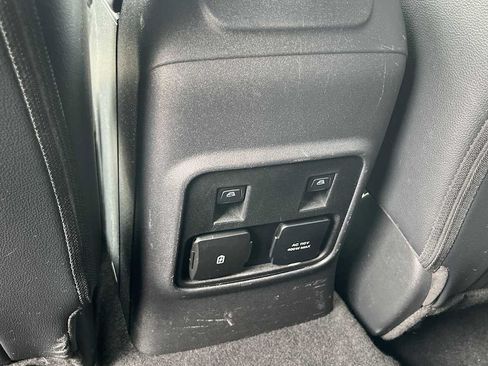 Used 2022 Ford Bronco Wildtrak AWD/4WD image 37