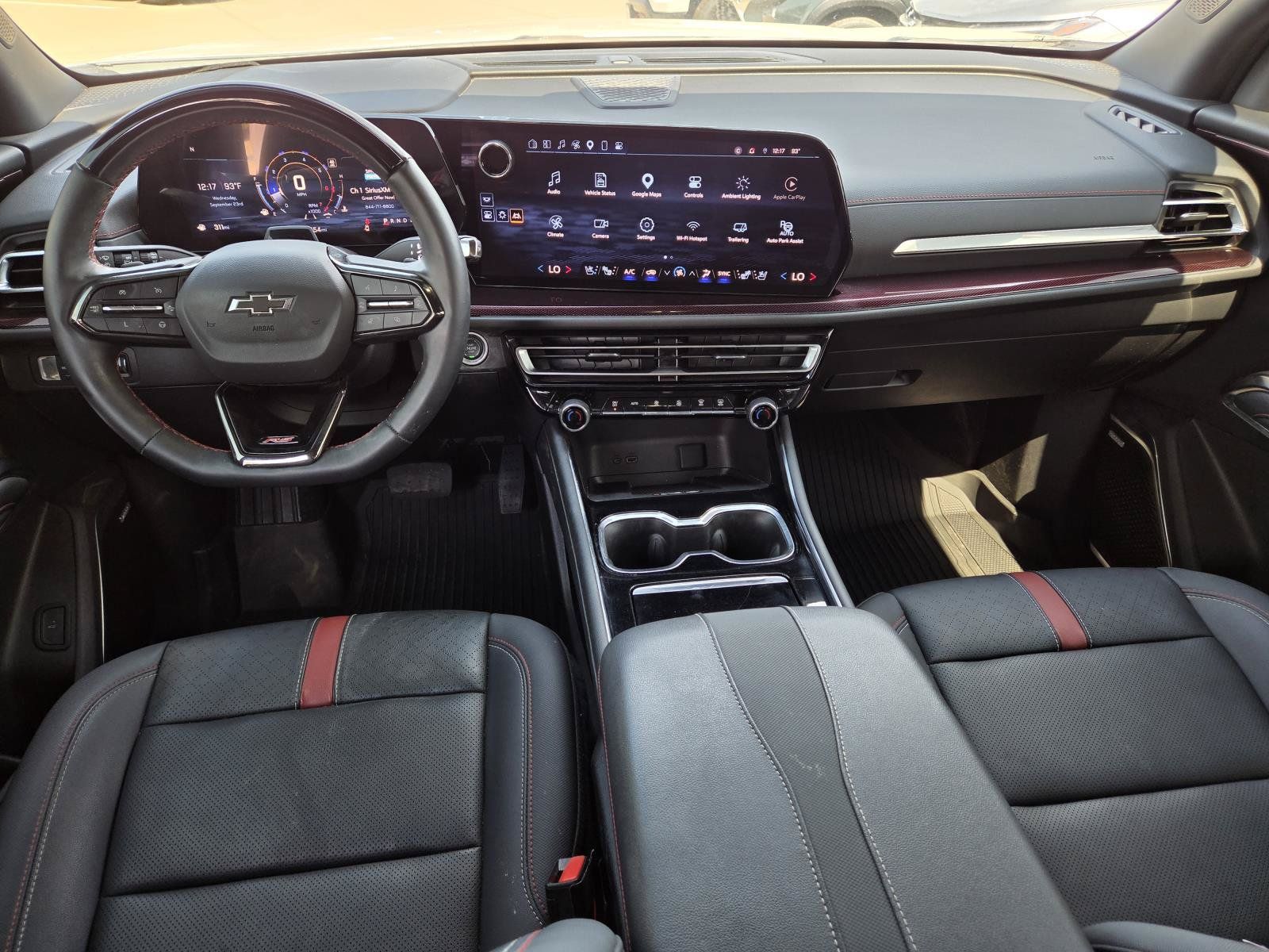 Used 2024 Chevrolet Traverse RS w/ LPO, Floor Liner Package FWD image 13