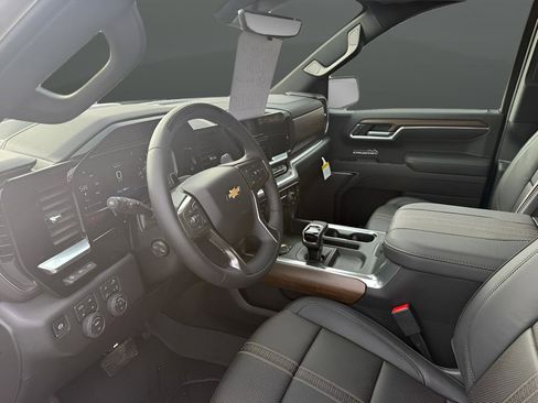 New 2026 Chevrolet Silverado 1500 High Country AWD/4WD image 10