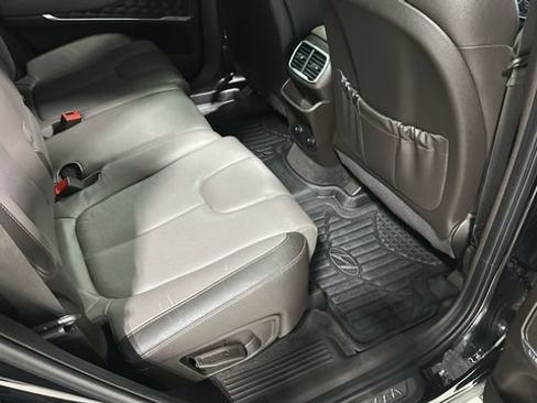 Used 2019 Hyundai Santa Fe AWD image 34