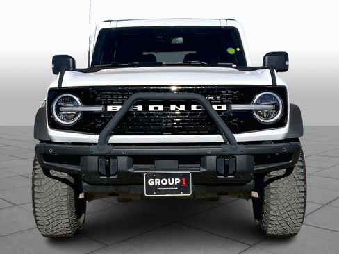 Certified 2022 Ford Bronco Wildtrak image 3