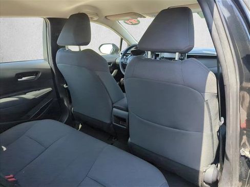 Used 2021 Toyota Corolla LE FWD image 20