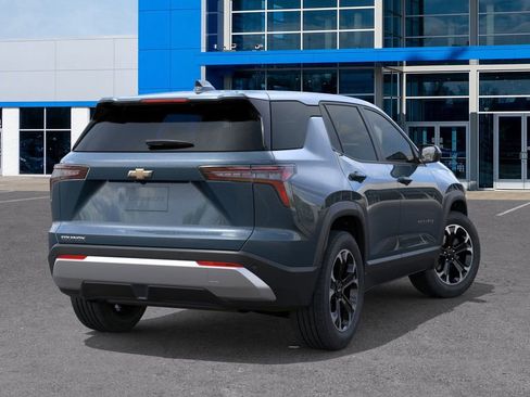 New 2026 Chevrolet Equinox LT w/ Convenience Package II image 4