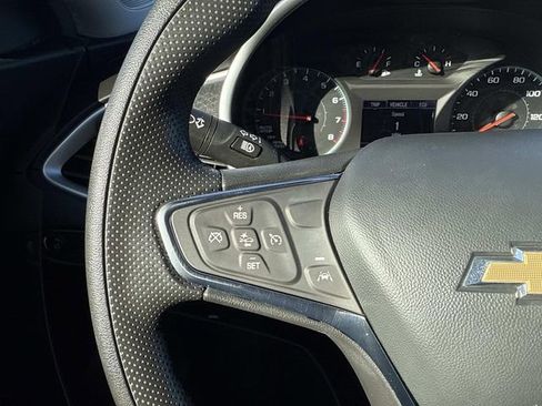 Used 2024 Chevrolet Malibu LT image 29