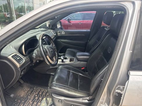 Used 2014 Jeep Grand Cherokee Overland RWD image 9