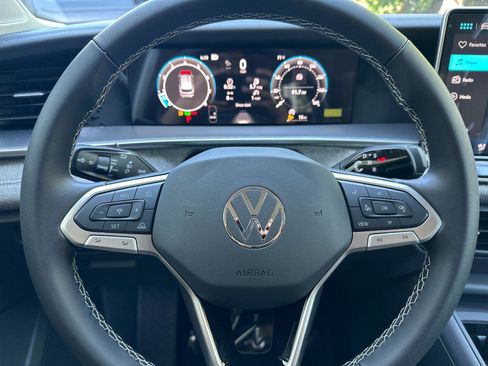 New 2026 Volkswagen Tiguan S image 22