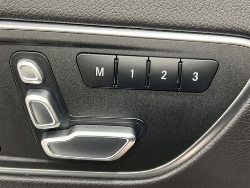 Used 2020 Mercedes-Benz GLA 250 GLA 250 image 12