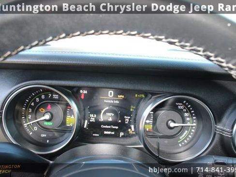 Used 2021 Jeep Wrangler Unlimited Sahara image 22