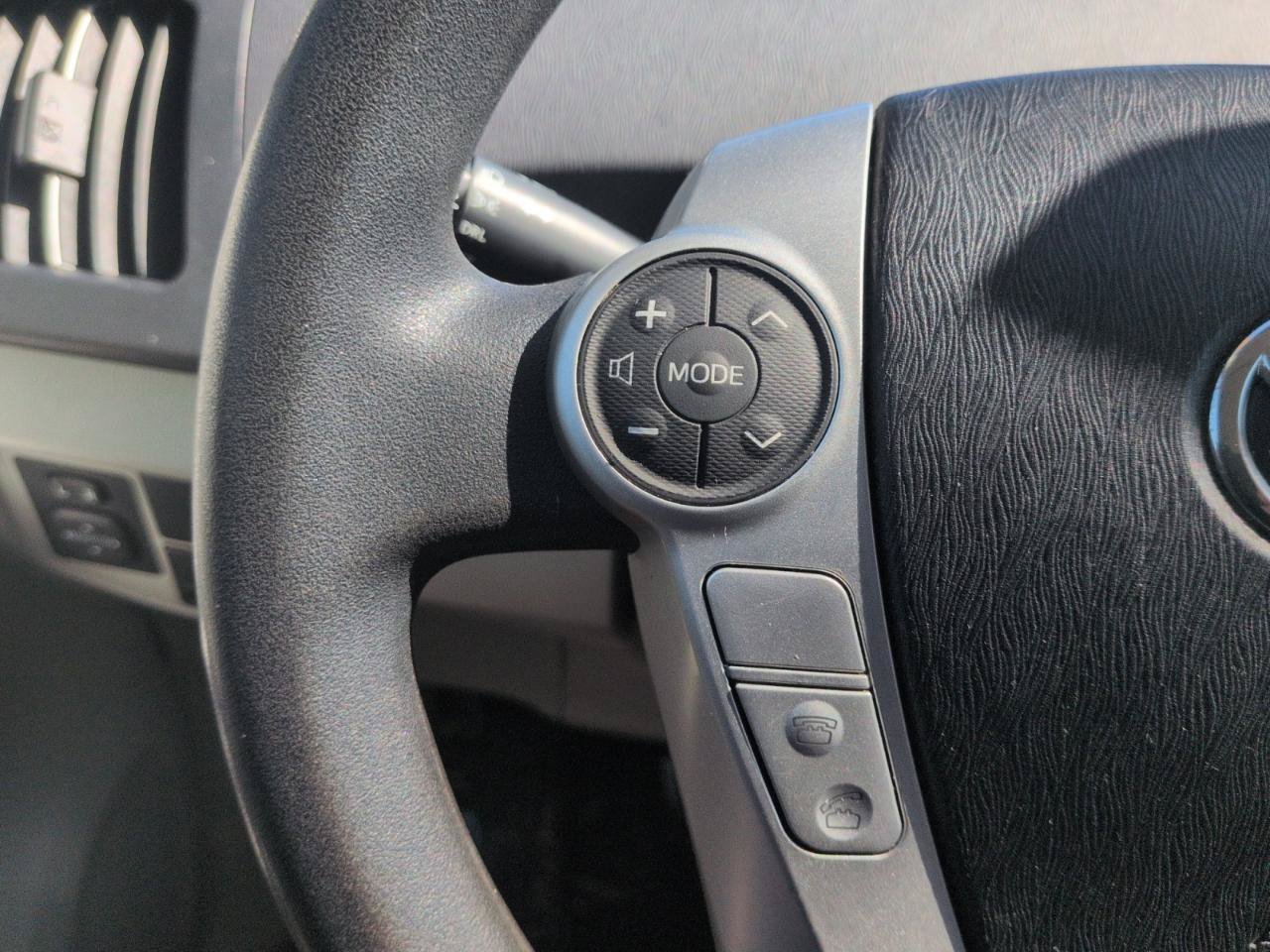 Used 2015 Toyota Prius Two FWD image 18