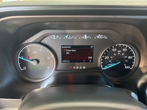 Used 2025 Ford F250 XLT image 25