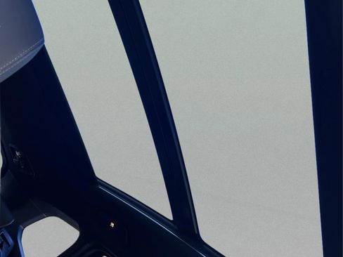 Used 2025 BMW X1 xDrive28i w/ Convenience Package image 30